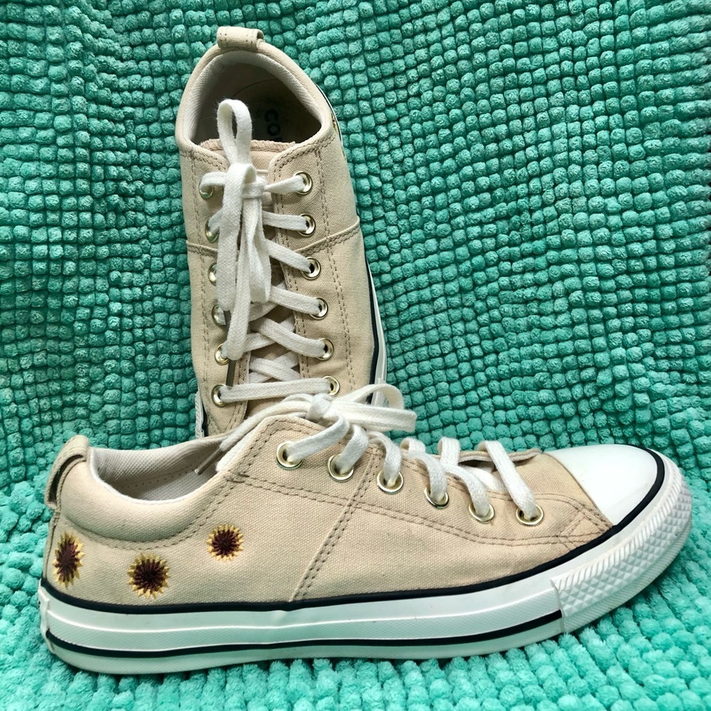 Converse Beige/Khaki Low-Top Canvas Sneakers with Sunflower Accents. Gold Eyelet